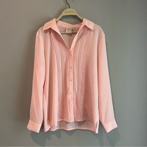 Vintage women’s pink long sleeve pleated button up blouse size 10 Allison Daley